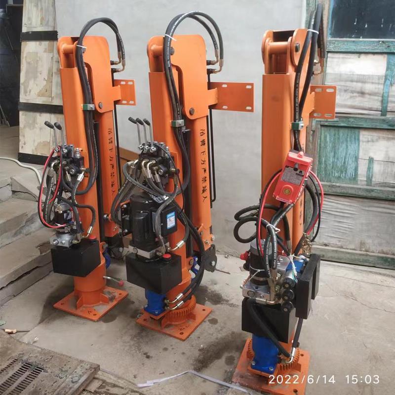 小店区重汽蓝牌随车吊 3.2吨 国六动力强 液压驱动 农用自卸起重机