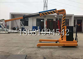小店区随车吊机1/2吨吊机装卸货物装卸货物那里有小店区附近全地形履带吊随车吊机